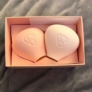 Brush Bubble Silicone Makeup Brush Covers/Holders 2 ct (Pink and White)